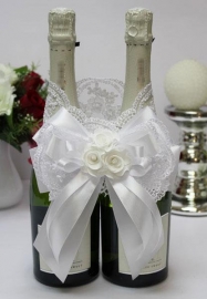 белый красивый бант на свадебное шампанское купить