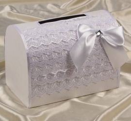 свадебная коробка белая кружевная фото
