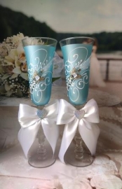 Голубые свадебные бокалы &quot;Бабочки&quot; с бантами 004599