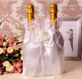 белый мешочек для шампанского на свадьбу фото