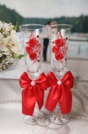 Свадебные бокалы красные &quot;Три розы&quot;  23см 2 шт. 100368