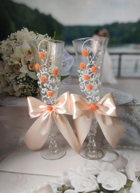 Свадебные бокалы прозрачные с персиковыми розочками и бантом 2 шт 23см 200569