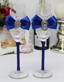 Свадебные бокалы синие с бантом &quot;Строгость&quot; 300228