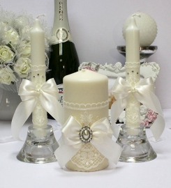 Свадебные свечи белые с красивыми брошками &quot; Маркиза&quot; 3 шт. 06011