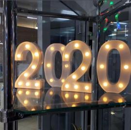 светящиеся цифры 2022 на новый год аренда