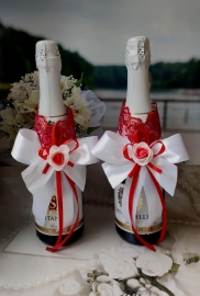красно-белые украшения на свадебное шампанское купить