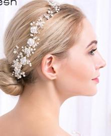 Украшение волос на свадьбу: гребень с веточкой 000869