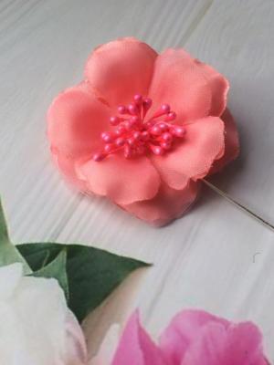 коралловая бутоньерка для жениха купить