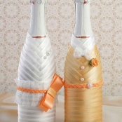 чехлы на свадебное шампанское персиковые Жених и Невеста купить