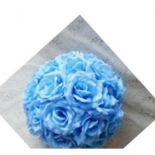 шар из искусственных цветов голубой фото