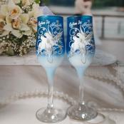 синие бюджетные свадебные бокалы с голубями купить