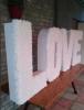 Слово LOVE белое для свадебной фотосессии, высота 90см, декор текстильными розами ПРОДАЖА 004005